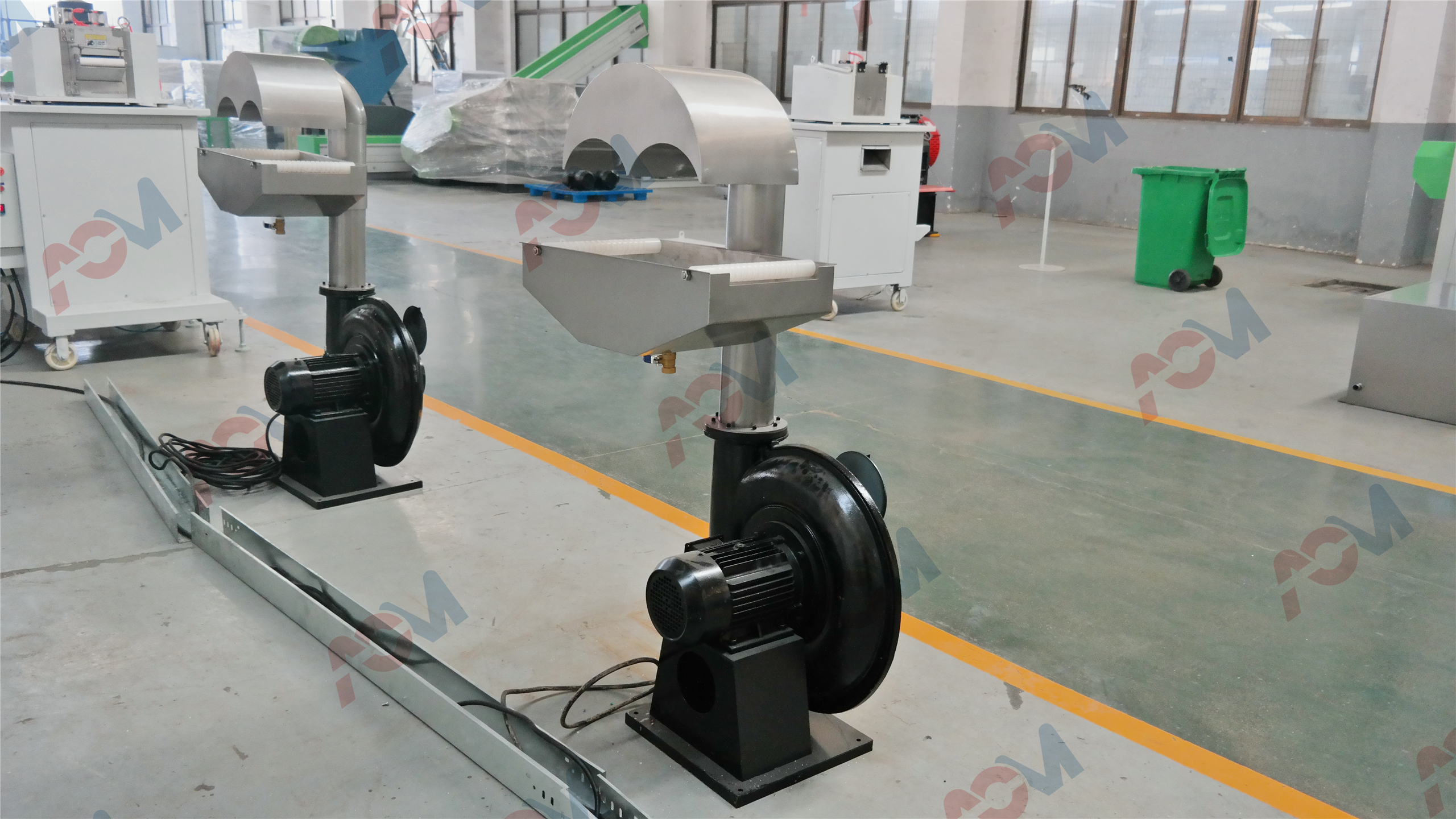 CO-ROTATION PARALLEL TWIN SCREW PELLETIZING LINE